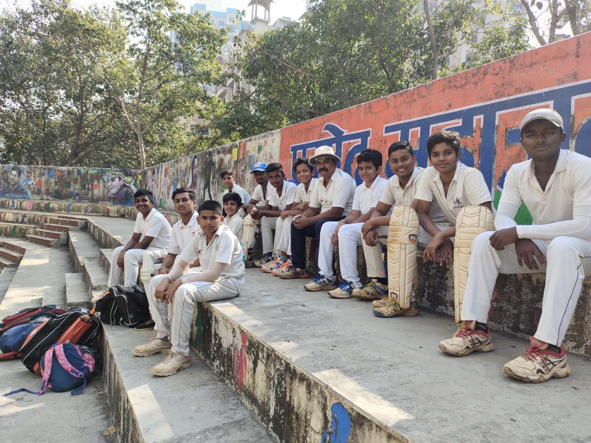 Mk and Team for Match at Pramod Mhajan Ground